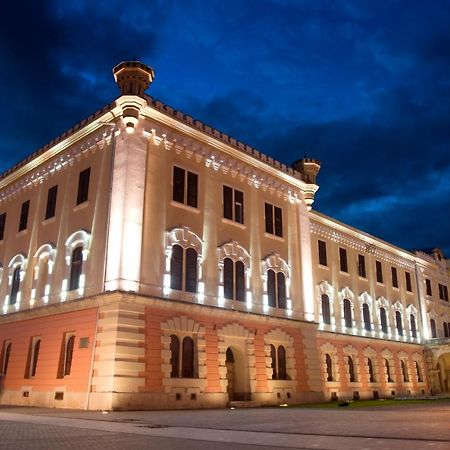 Home Alex Alba Iulia Buitenkant foto